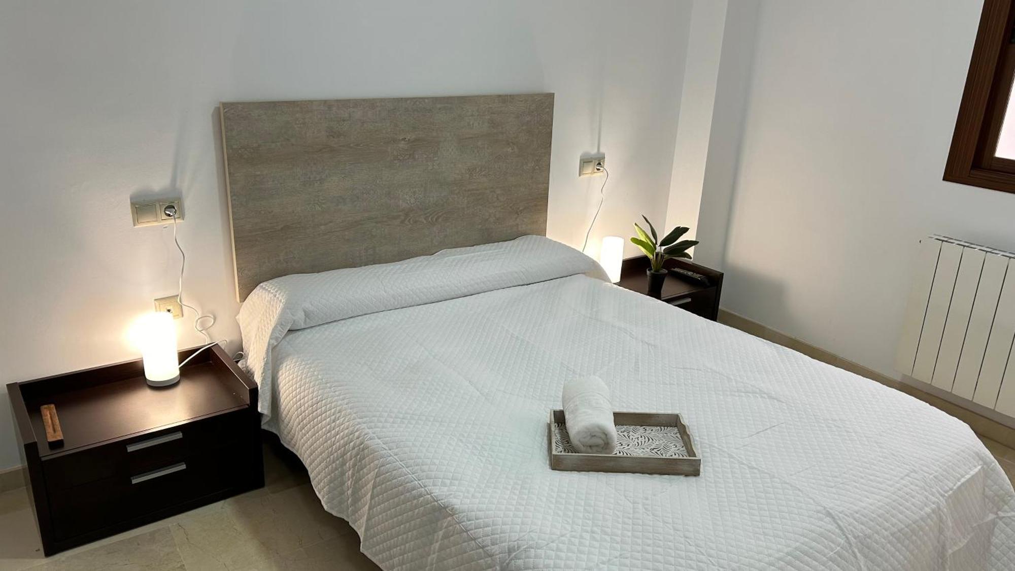 Appartamento Piso Compartido Delyrent En San Ildefonso Jaén Esterno foto